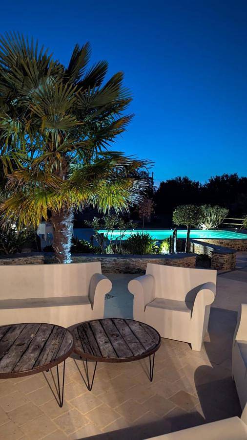Location de vacances pour 10 personnes, avec vue et vue sur le lac ainsi que piscine et jardin dans Les Hauts-d'Anjou - 2