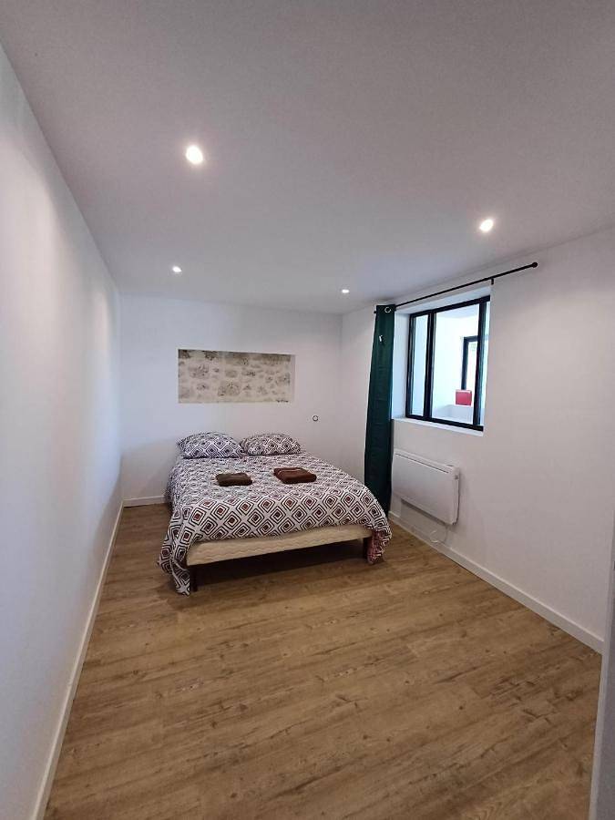 Appartement entier, Maison avec jardin 4 pers, 2 lits, billard, wifi, clim in Foulayronnes, Quercy