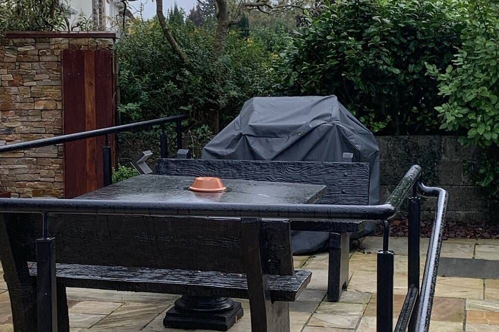 Ganze Wohnung, Killarney Town Centre Apartment in Scrahane, Killarney