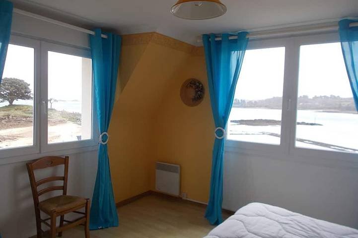 Location de vacances pour 6 personnes, avec jardin, animaux acceptés à Lanmodez - 3