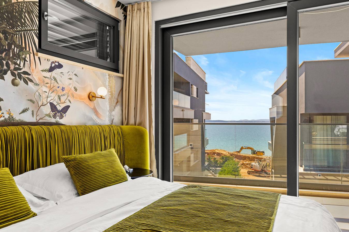 Ganze Wohnung, The Skyview Penthouse -Waterfront Pool Residence in Strand Kožino, Zadar (Kommun)