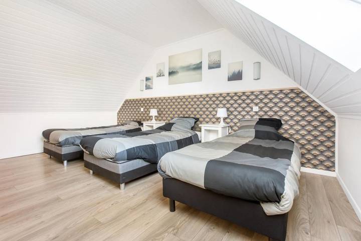 Location de vacances pour 5 personnes, avec vue et jardin, animaux acceptés à Comines (Nord) - 4