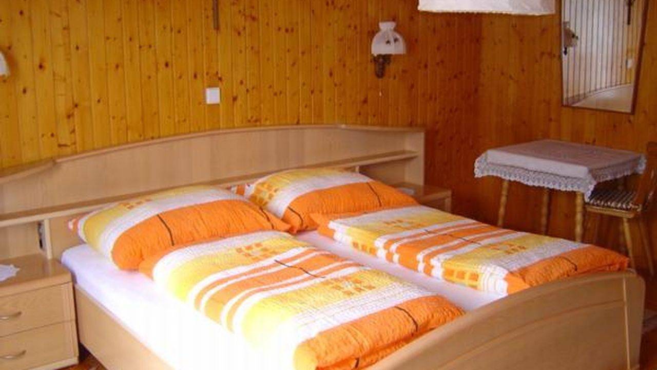 Geheel vakantieappartement, Vakantieappartement voor 5 personen met tuin in Schruns, Schruns-Tschagguns