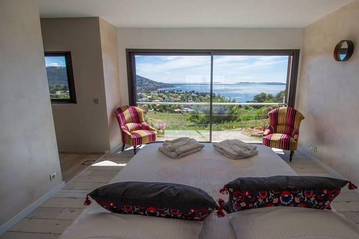 Location de vacances pour 8 personnes, avec jardin et balcon dans Plage Coupereau - 2