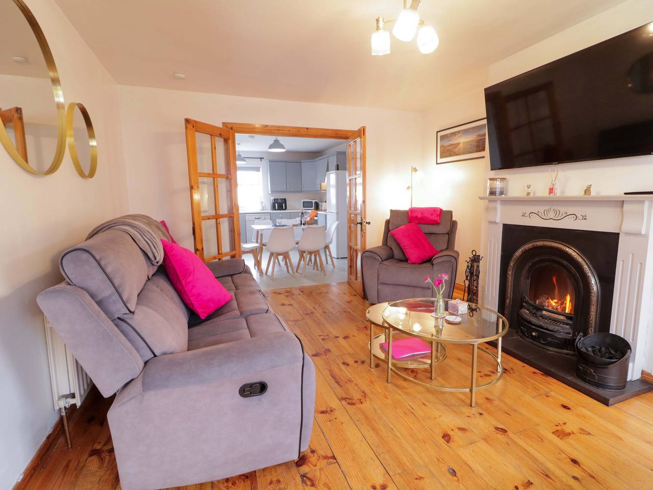 Primrose Seaside Escape in Portrush, County Londonderry