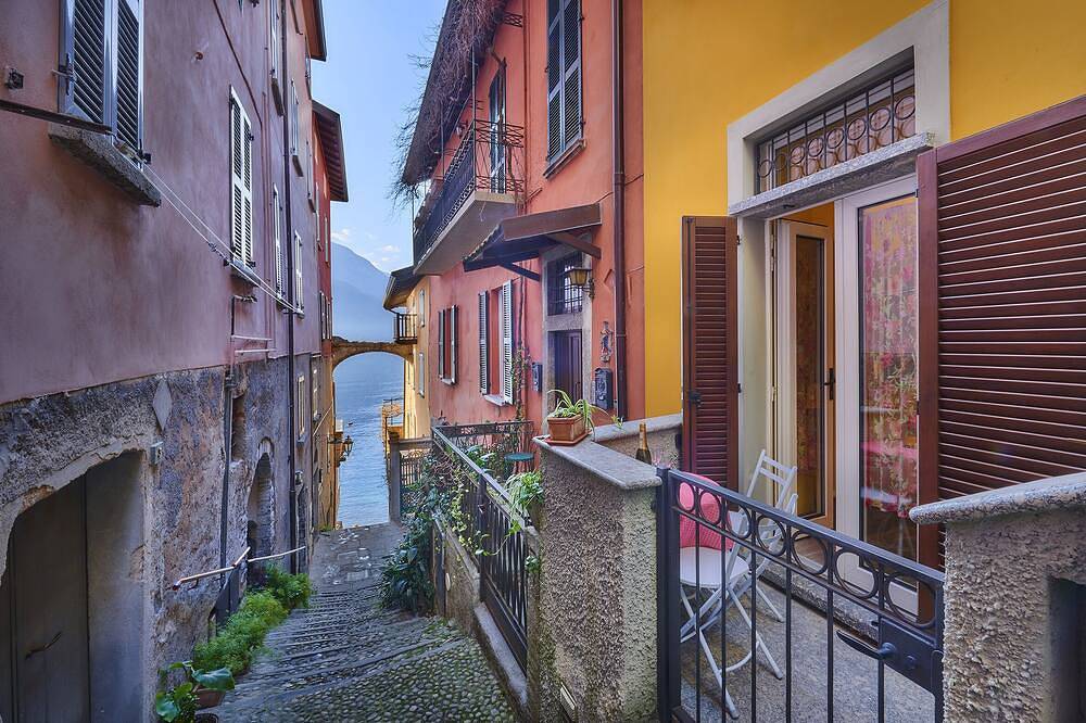 Appartamento intero, \"Annina'S House\" Centro Varenna, lago di Como bello come scritto da Rick Steves in Varenna, Comune di Varenna