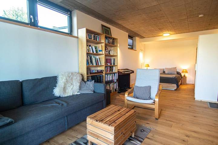 Ferienwohnung für 4 Personen, mit Terrasse und Garten sowie Sauna und Ausblick in Königswinter