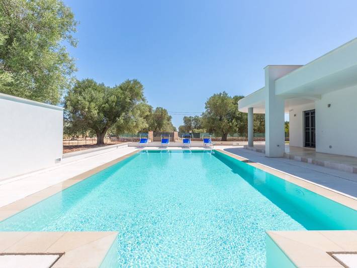 Ferienhaus für 6 Personen, mit Terrasse und Garten sowie Pool in Italien - 2
