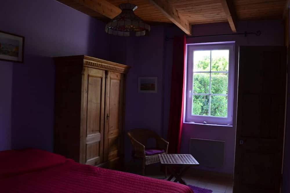 Boulonnaise farmhouse restored, typical, facing south on a wooded plot of 400m2 in Wimille, Boulogne-sur-Mer region