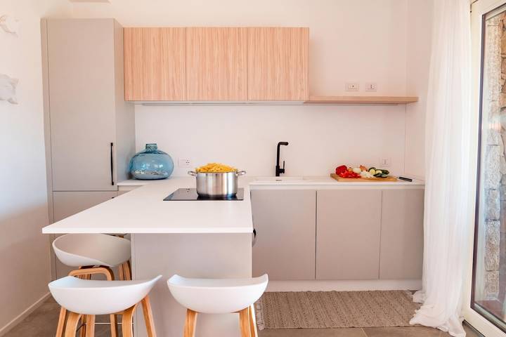 Location de vacances pour 6 personnes, avec Vue sur l’océan et Terrasse à San Teodoro - 4