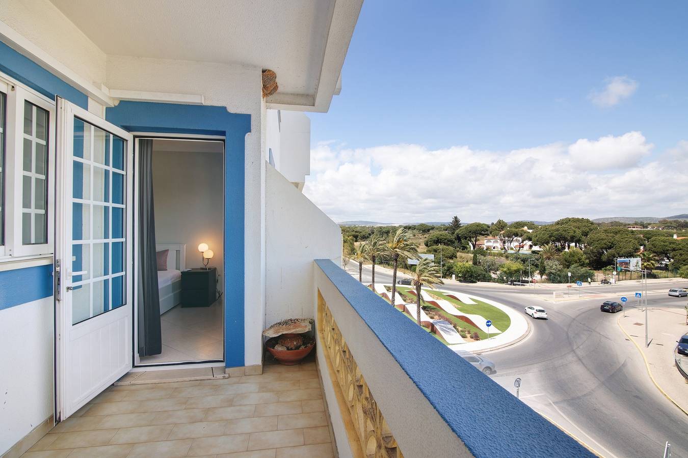 Casa Vacanze 'Edificio Nora - Quarteira' con Balcone, Wi-Fi e Aria Condizionata in Quarteira, Distretto di Faro