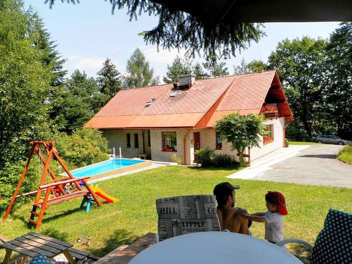 Bed & breakfast dla 6 osób, z Balkon i Taras oraz Ogród i Basen w Náchod