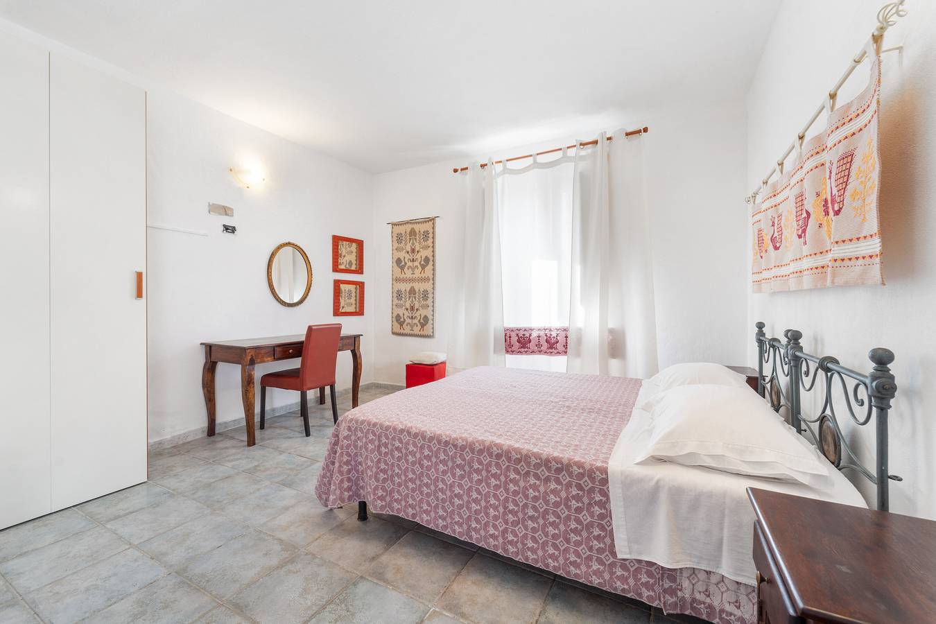 Camera 'Camera 22 Doppia' con piscina condivisa, Wi-Fi e aria condizionata in Gonnesa, Iglesiente