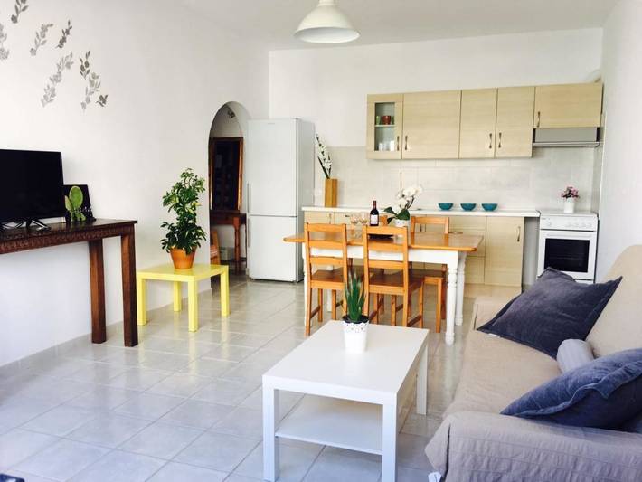 Location de vacances pour 3 personnes, avec terrasse à La Santa