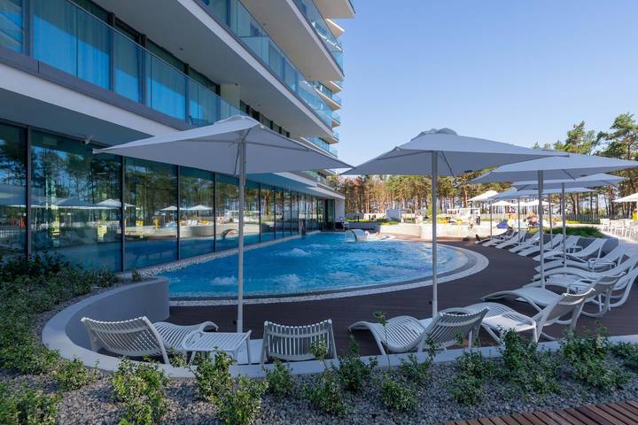 Ferienwohnung für 4 Personen, mit Balkon/Terrasse und Whirlpool sowie Pool, kinderfreundlich in Międzyzdroje - 4