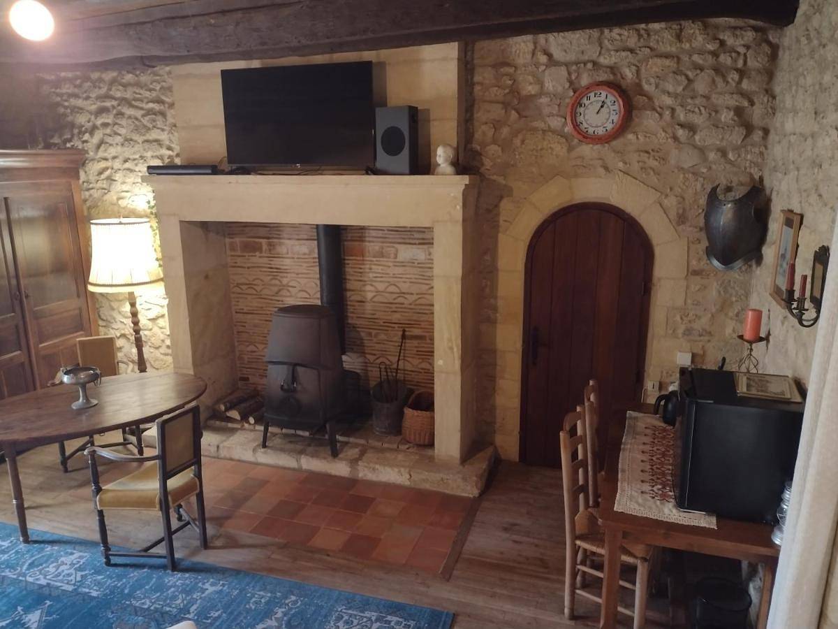 A La Maison des Oiseaux in Saint-Avit-Sénieur, Périgord Pourpre