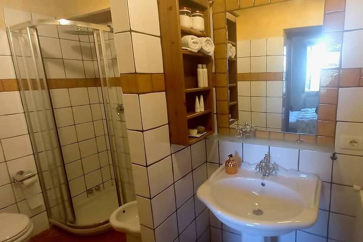Country house with garden ,pool,children's play area ,Tuscany,15 from Florence in San Casciano in Val di Pesa, Chianti