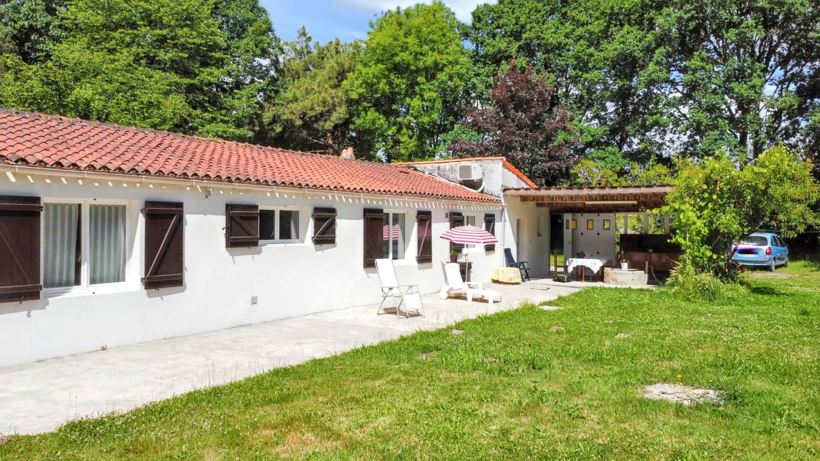 Spacious House in Venansault with Garden and Terrace in Venansault, Loire Valley