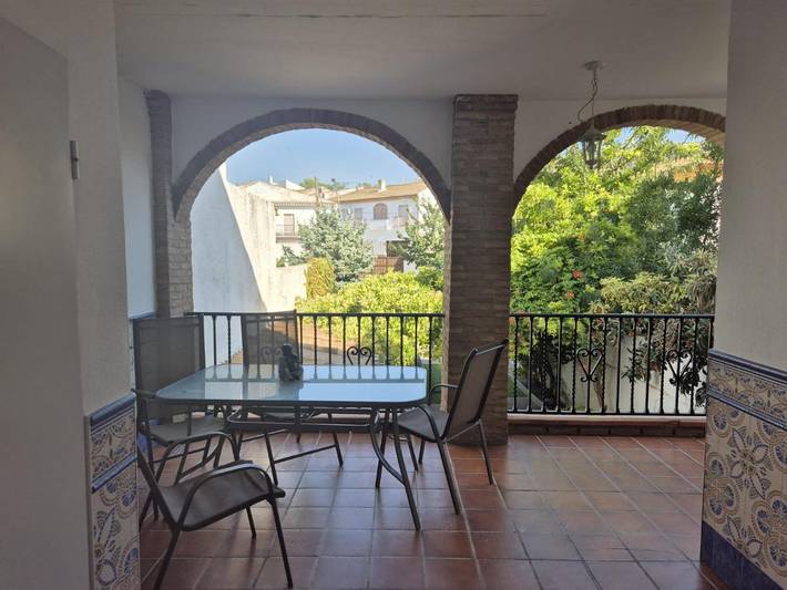 Casa rural para 10 personas, con Balcón y Terraza además de Jardín y Piscina en Los Montes
