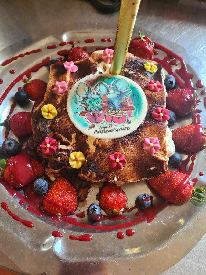 Hôtel pour 2 personnes, avec vue ainsi que terrasse et jardin à Saint-Julien-aux-Bois - 2