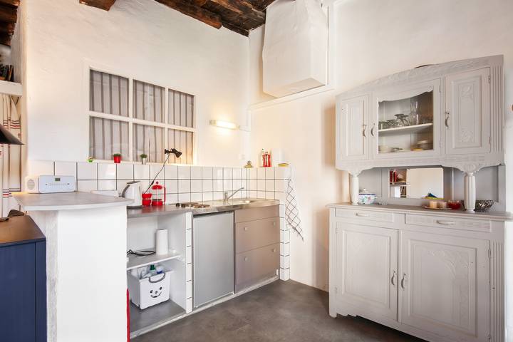 Estudio entero, Estudio encantador en Villeneuve-lès-Avignon, 45m², balcón in Villeneuve-lès-Avignon, Region de Nimes