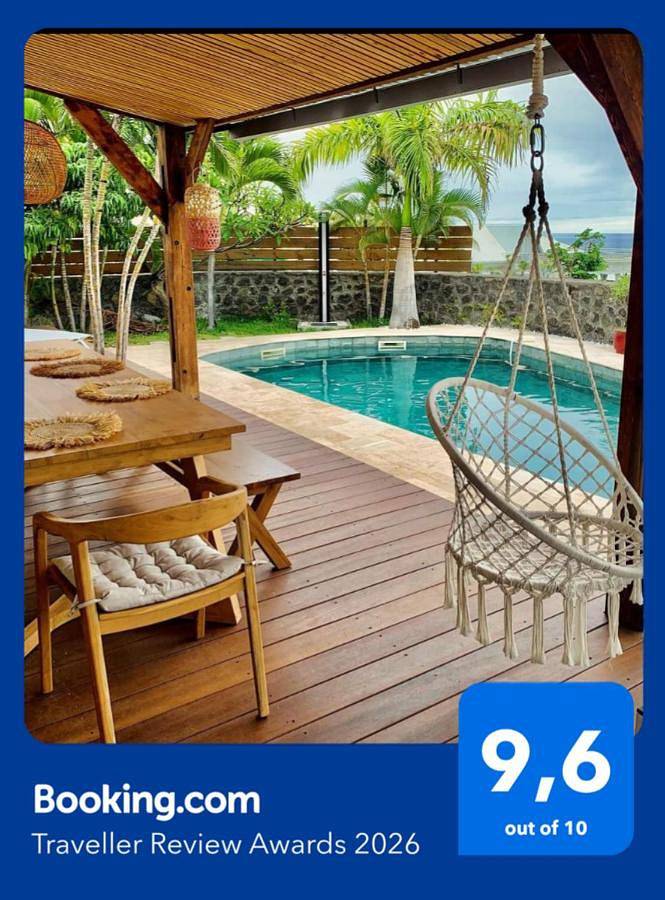 Villa pour 10 personnes, avec piscine ainsi que jardin et vue