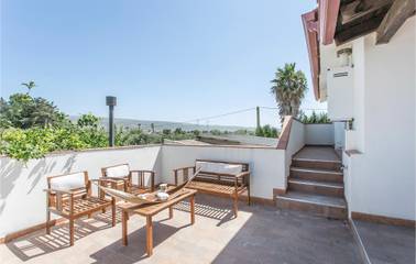 Holiday Apartment for 6 People in Comiso, Ragusa Province, Photo 3