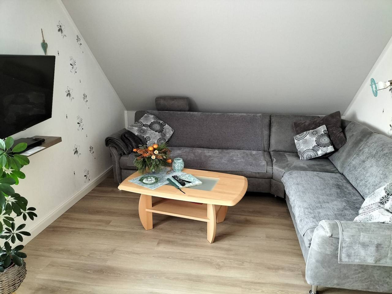 Ganze Ferienwohnung, Ferienwohnung Brentano, 65230 - Ferienwohnung in Ostfriesland 55qm, max. 5 Personen in Moormerland, Ostfriesland