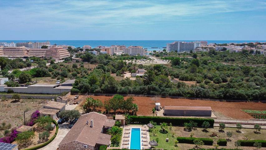 Apartamento entero, Apartamento 'Can Amer Ref 256' con piscina privada, Wi-Fi y aire acondicionado in San Lorenzo de Cardessar, Mallorca Este