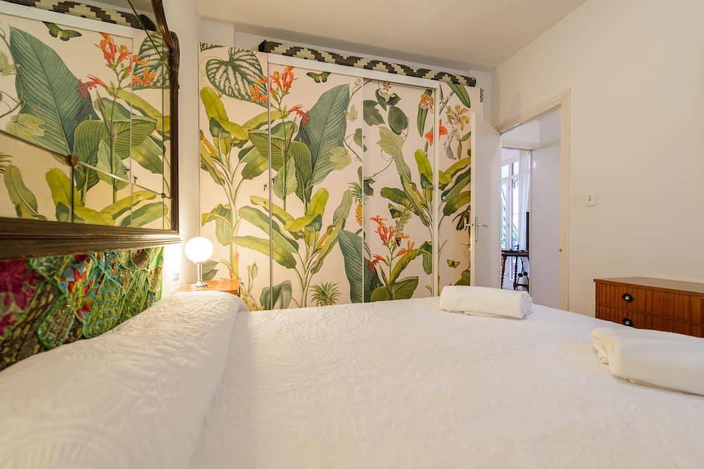 Entire apartment, Central Almuñecar, Beach is 2 minutes walk. in Playa Puerta del Mar, Almuñecar