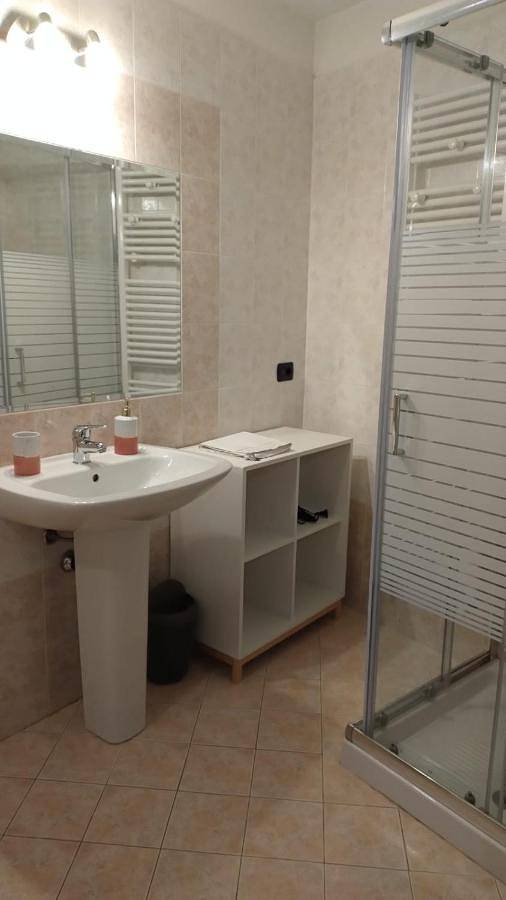 Agorà suite in Gardone Riviera, Prealpi Gardesane