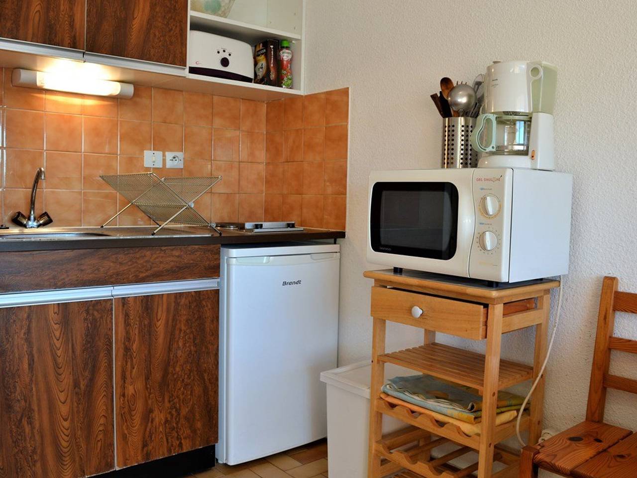 Appartement entier, Studio 4 couchages proche plage avec parking et balcon au Lavandou in Le Lavandou, Parc national de Port-Cros