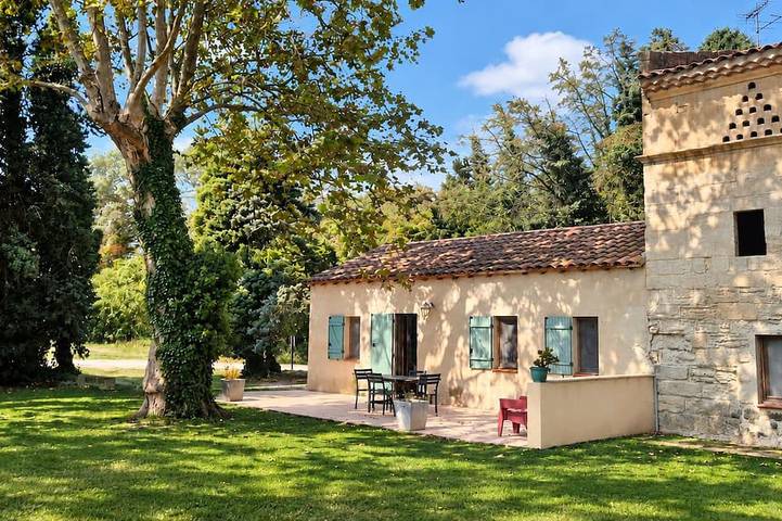 Location de vacances pour 5 personnes, avec Terrasse en Camargue