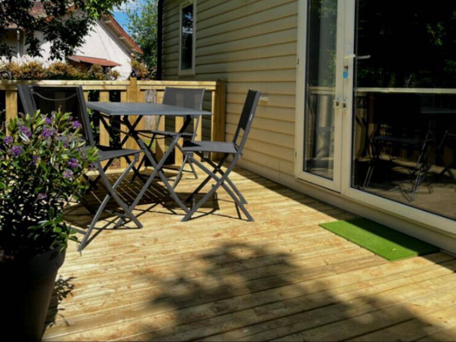 Camping Canal de Berry - Mobilheim 4 personen - Mobilheim Pmr Weide in Saint-Amand-Montrond