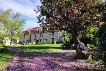 Gîte pour 6 personnes, avec jardin et terrasse dans Yvelines
