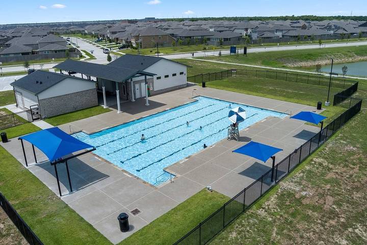 Vacation rental for 6 people, with yard and balcony as well as view, with pets in Fort Bend County