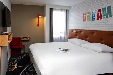 Hôtel pour 2 personnes, avec jardin à Le Coudray