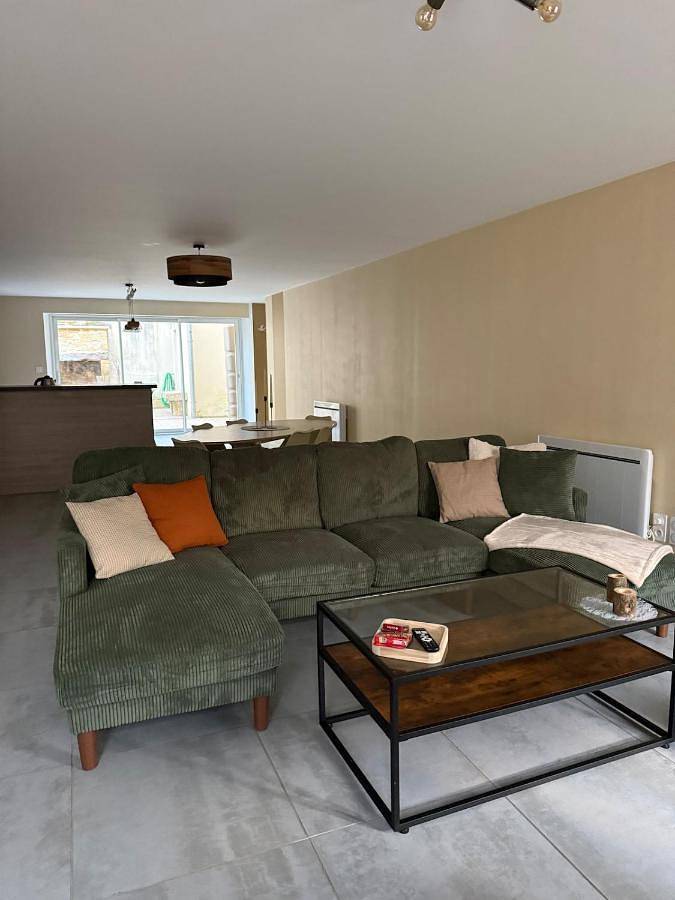 Location de vacances pour 6 personnes, avec terrasse à Stenay - 2