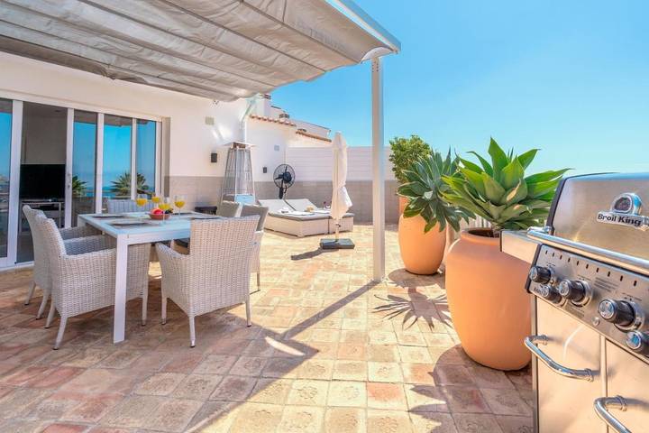 Chalet para 4 personas, con jardín además de piscina y vistas, Se admiten mascotas en Marina Alta - 4