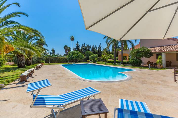 Villa per 9 persone a Arenella