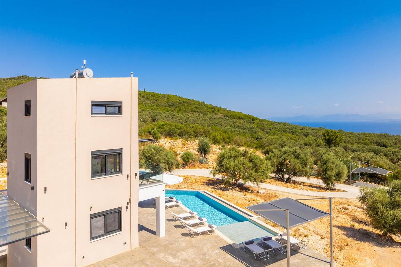 Βίλα για 10 άτομα με ταράτσα in Απόλπαινα, Πόλη της Λευκάδας