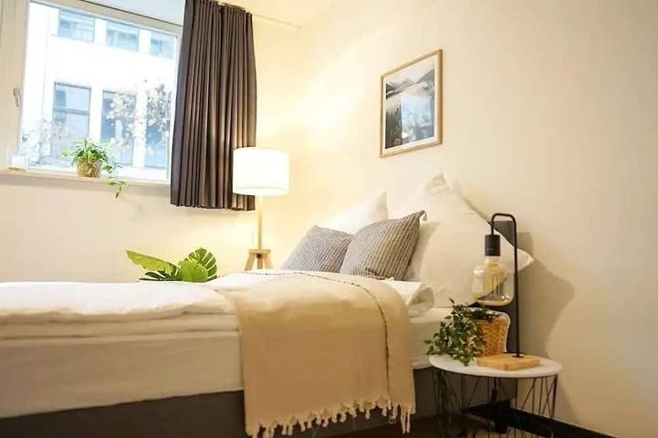 Apartamento entero, Vacation apartment/apartment for 5 people, 30 m², in Leipzig in Leipzig Mitte, Leipzig
