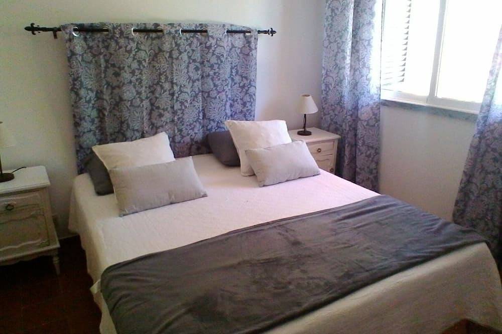 Hübsche Villa Für 8 Personen Mit Picine Und Privatem Garten 3Km Strände in Moncarapacho, Parque Natural da Ria Formosa