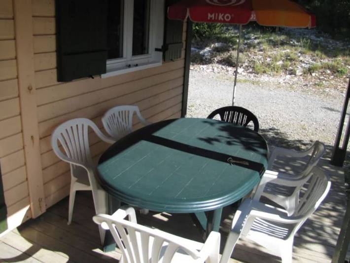 Gîte pour 5 personnes, avec terrasse et piscine, animaux acceptés à Vogüé - 2