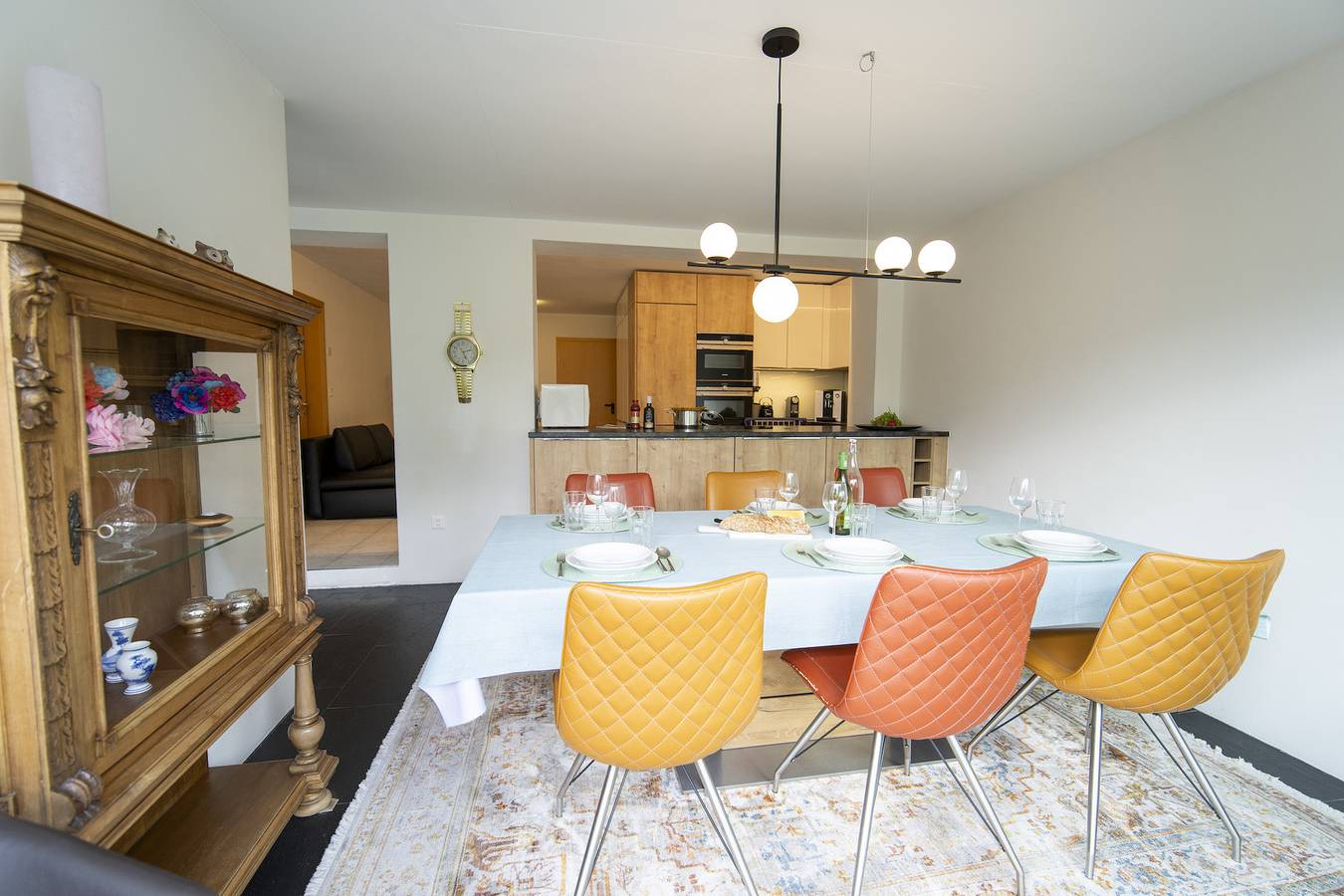 Ganze Wohnung, Chasa Emerita: Moderne 3 1/2-Zimmer Terrassenwohnung mit Panoramablick in Scuol, Unterengadin
