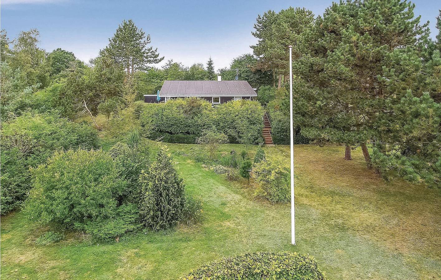 Hus för 5 Personer med trädgård in Høve Strand, Asnæs