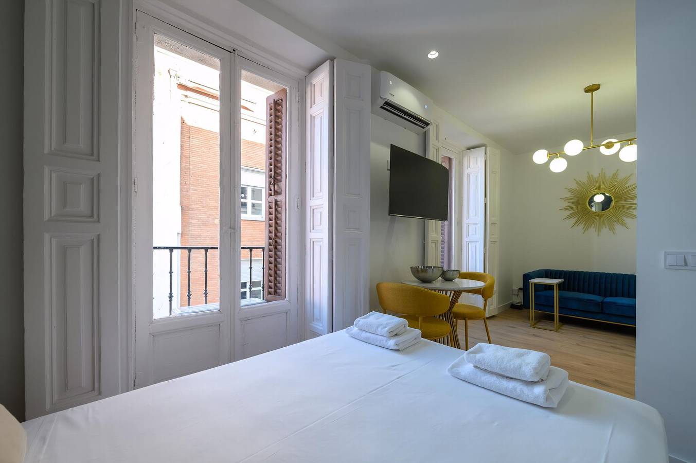 Ganzes Studio, Guestready - Window to Gran Vía Avenue in Centro (Madrid), Madrid