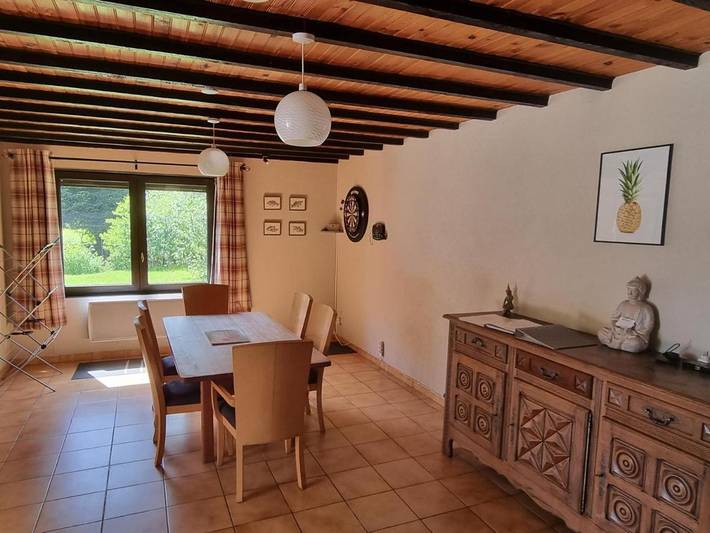 Location de vacances pour 10 personnes, avec terrasse et vue ainsi que vue sur le lac et piscine, animaux acceptés à Ruillé-le-Gravelais - 2