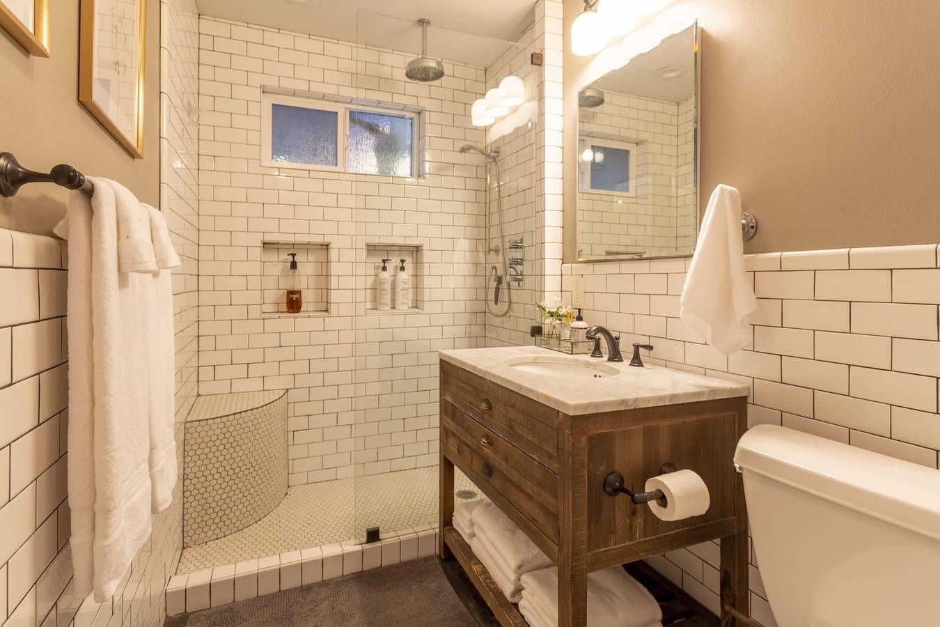 Spanish Urban Oasis-5 Min Walk to Best Local Spots in San Diego, San Diego County