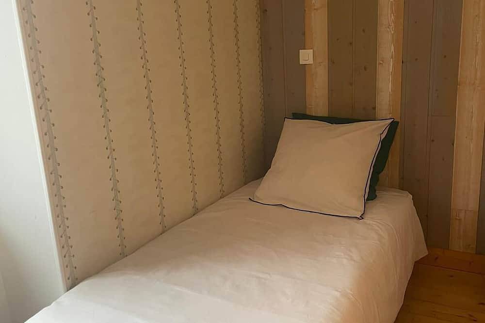 Maison de ville 5 voyageurs Cherbourg en Cotentin in Tourlaville, Cherbourg-en-Cotentin